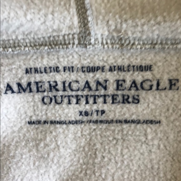 zip up jacket - Picture 2 of 2